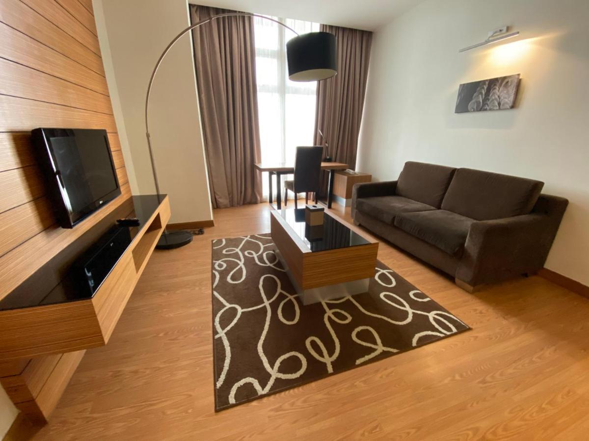 เมอมัวร์ สวีท Aparthotel กัวลาลัมเปอร์ ภายนอก รูปภาพ